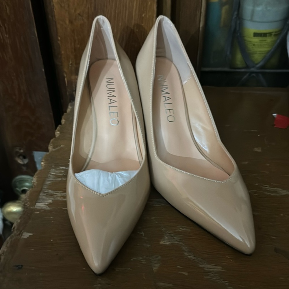 Numaleo beige brand new heels size 7